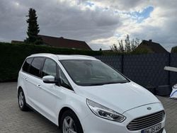Weiß Gebraucht 2015 Ford Galaxy Van / Kleinbus | 15.950 € (Guter Preis)