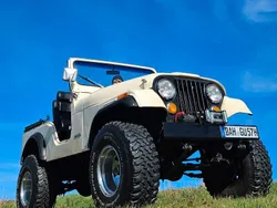 Beige Gebraucht 1973 Jeep CJ SUV | 19.000 €