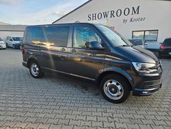 Blau Gebraucht 2016 VW T6 Comfortline Van | 14.790 €