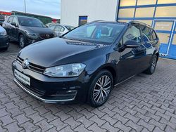 Schwarz Gebraucht 2016 VW Golf VII Allstar Kombi | 9.900 € (Fairer Preis)