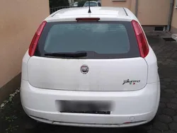 Weiß Gebraucht 2008 Fiat Punto Kleinwagen | 1.700 €