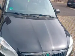 Schwarz Gebraucht 2012 Skoda Fabia Limousine | 2.700 €