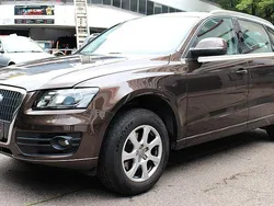 Braun Gebraucht 2011 Audi Q5 SUV | 11.400 € (Guter Preis)