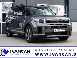 Grau Neu 2024 Hyundai Santa Fe Intro Edition SUV | 51.790 €