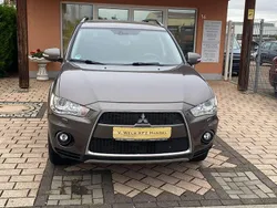 Granitbraun (m) Gebraucht 2011 Mitsubishi Outlander SUV | 5.450 € (Fairer Preis)