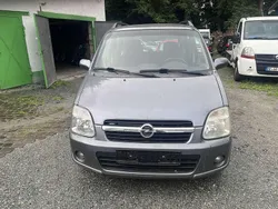 Grau Gebraucht 2007 Opel Agila Edition Kombi | 999 € (Guter Preis)