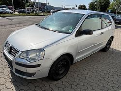 Silber Gebraucht 2005 VW Polo Trendline Kleinwagen | 1.700 € (Fairer Preis)