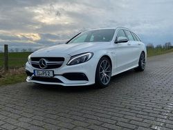 Weiß Gebraucht 2017 Mercedes C63 AMG AMG Kombi | 38.000 € (Guter Preis)