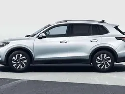 Oyster silver metallic Neu 2025 VW Tiguan SUV | 41.151 € (Guter Preis)