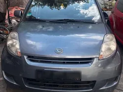 Grau Gebraucht 2010 Daihatsu Sirion Kleinwagen | 1.500 €
