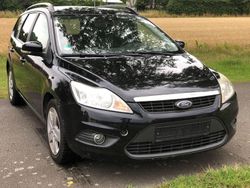 Schwarz Gebraucht 2008 Ford Focus Style Kombi | 1.300 € (Fairer Preis)