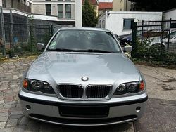 Silber Gebraucht 2001 BMW 320 Kombi | 2.499 € (Superpreis)