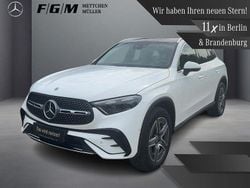 Weiß Gebraucht 2025 Mercedes GLC300 AMG line SUV | 62.970 € (Fairer Preis)