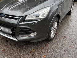 Grau Gebraucht 2014 Ford Kuga SUV | 8.300 € (Teuer)