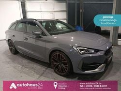 Grau Gebraucht 2022 Cupra Leon VZ Limousine | 30.550 € (Fairer Preis)
