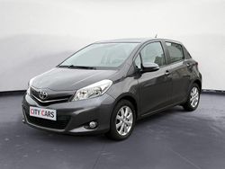 Grau Gebraucht 2013 Toyota Yaris Cool Kleinwagen | 7.990 € (Fairer Preis)