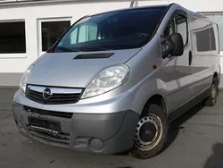 Silber Gebraucht 2009 Opel Vivaro Van | 3.300 €