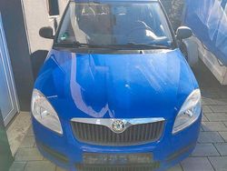Blau Gebraucht 2008 Skoda Fabia Kleinwagen | 1.100 € (Superpreis)