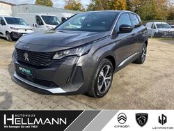 Platinum grau Gebraucht 2024 Peugeot 3008 Allure SUV | 21.840 € (Guter Preis)
