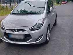 Silber Gebraucht 2013 Hyundai ix20 Van / Kleinbus | 6.400 € (Fairer Preis)