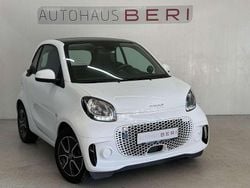 Weiß Gebraucht 2020 Smart ForTwo Coupé Coupé | 9.499 € (Guter Preis)