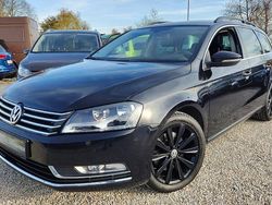 Schwarz Gebraucht 2012 VW Passat Comfortline Limousine | 5.900 € (Superpreis)