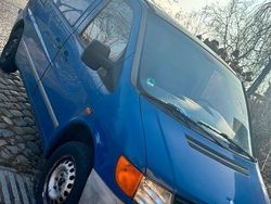 Blau Gebraucht 2001 Mercedes Vito Van | 2.700 € (Etwas zu teuer)