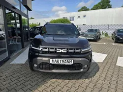 Perlmuttschwarz metallic Neu 2025 Dacia Duster Journey SUV | 29.450 € (Fairer Preis)