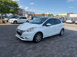 Lack weiss banquise/ Gebraucht 2012 Peugeot 208 Active Kleinwagen | 3.499 € (Teuer)
