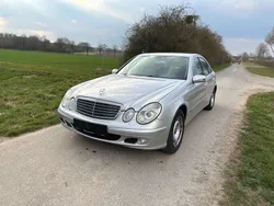Mercedes E240