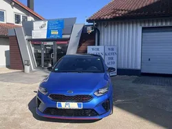 (b3l) blue flame met. Gebraucht 2019 Kia ProCeed GT Kleinwagen | 19.999 € (Fairer Preis)