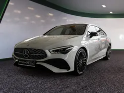 Weiß Gebraucht 2024 Mercedes CLA220 Shooting Brake Advanced Plus Kombi | 37.890 € (Teuer)