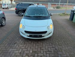 Weiß Gebraucht 2005 Smart ForFour Kleinwagen | 1.500 €