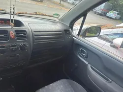 Rot Gebraucht 2004 Opel Agila Kleinwagen | 700 € (Guter Preis)