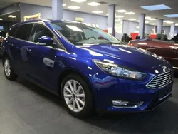 Blau Gebraucht 2016 Ford Focus Titanium Kombi | 11.980 € (Fairer Preis)
