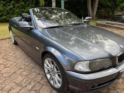 Grau Gebraucht 2001 BMW 320 Cabriolet Cabrio | 8.790 € (Fairer Preis)