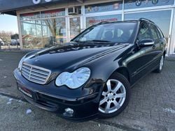 Obsidianschwarz metalliclack Gebraucht 2005 Mercedes C220 Kombi | 1.750 € (Guter Preis)