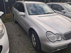 Silber Gebraucht 2003 Mercedes C180 Classic Kombi | 1.800 € (Fairer Preis)