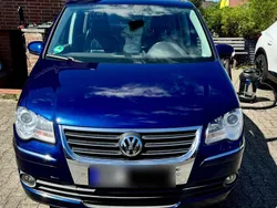 Blau Gebraucht 2009 VW Touran Van / Kleinbus | 3.500 € (Fairer Preis)