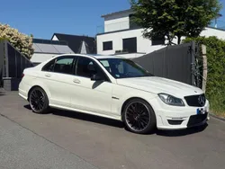 Weiß Gebraucht 2010 Mercedes C63 AMG AMG Limousine | 29.999 € (Superpreis)