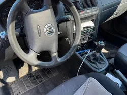 VW Golf IV