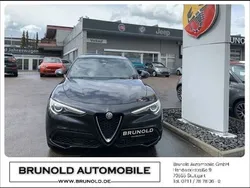 Nero vulcano, metallic (metallic) Gebraucht 2019 Alfa Romeo Stelvio Super SUV | 29.900 € (Fairer Preis)