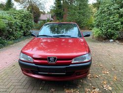 Rot Gebraucht 1998 Peugeot 306 Kleinwagen | 1.600 €