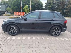 Schwarz Gebraucht 2022 VW Tiguan Active SUV | 28.500 € (Fairer Preis)