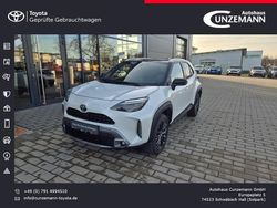 089)/ black mica (209) (weiss Gebraucht 2022 Toyota Yaris Hybrid Advance Kleinwagen | 24.940 € (Teuer)