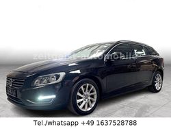 Schwarz Gebraucht 2016 Volvo V60 Summum Kombi | 9.985 € (Superpreis)