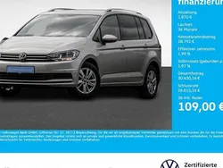 Ivory silver metallic Gebraucht 2024 VW Touran Comfortline Van / Kleinbus | 31.662 € (Guter Preis)
