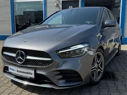 Grau Gebraucht 2023 Mercedes B200 AMG line Van / Kleinbus | 34.450 € (Etwas zu teuer)