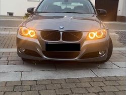 Grau Gebraucht 2011 BMW 320 Limousine | 10.999 € (Teuer)