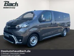 Grau Gebraucht 2022 Toyota Proace Verso Plus Kombi | 33.990 € (Superpreis)
